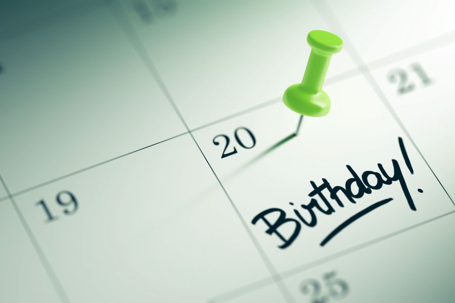 The Ultimate Birthday Reminder Guide for Small Business Owners